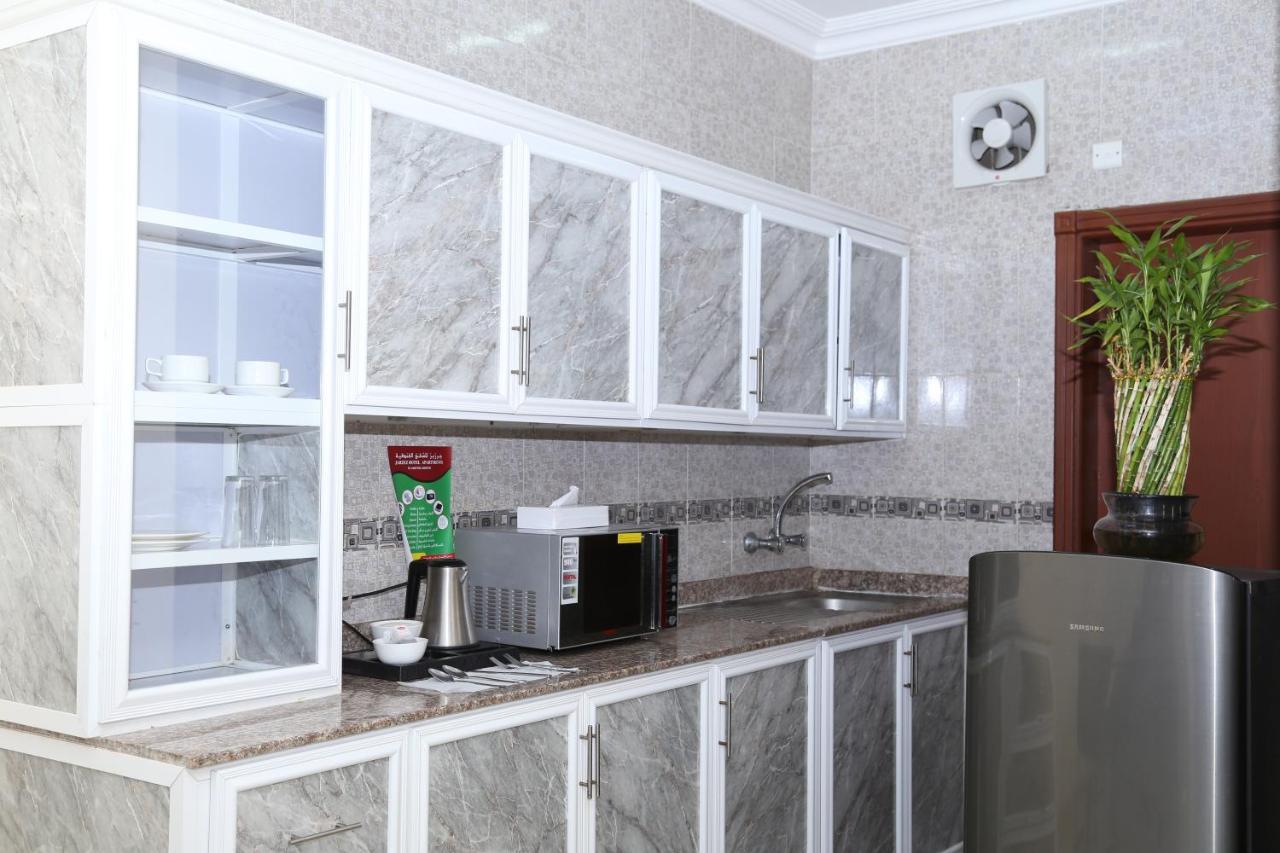 Jarzez Hotel Apartments Al Hail Сиб Экстерьер фото
